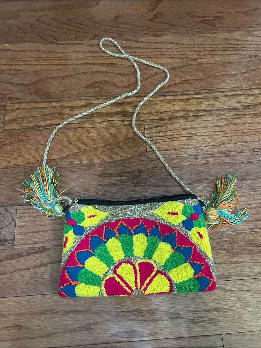 Vintage Boho Wayuu Style Crossbody Shoulder Bag Colorful Tassel Purse - Picture 5 of 7